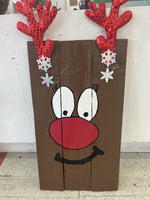Reindeer, Wooden sign
