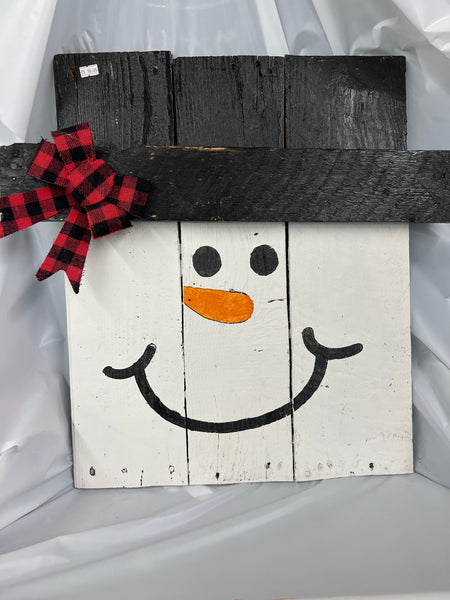 Snowman, Wooden sign